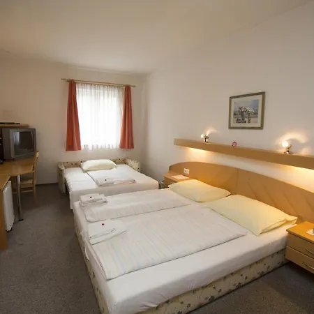 Weingrill Inn Friesach (Styria)