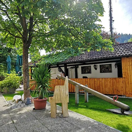 Weingrill * Friesach (Styria)
